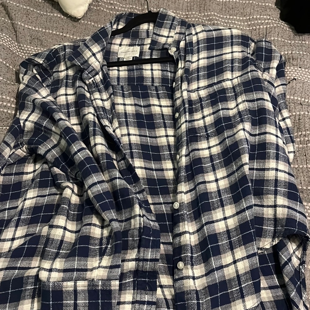 American eagle navy blue and gray button long sleeve